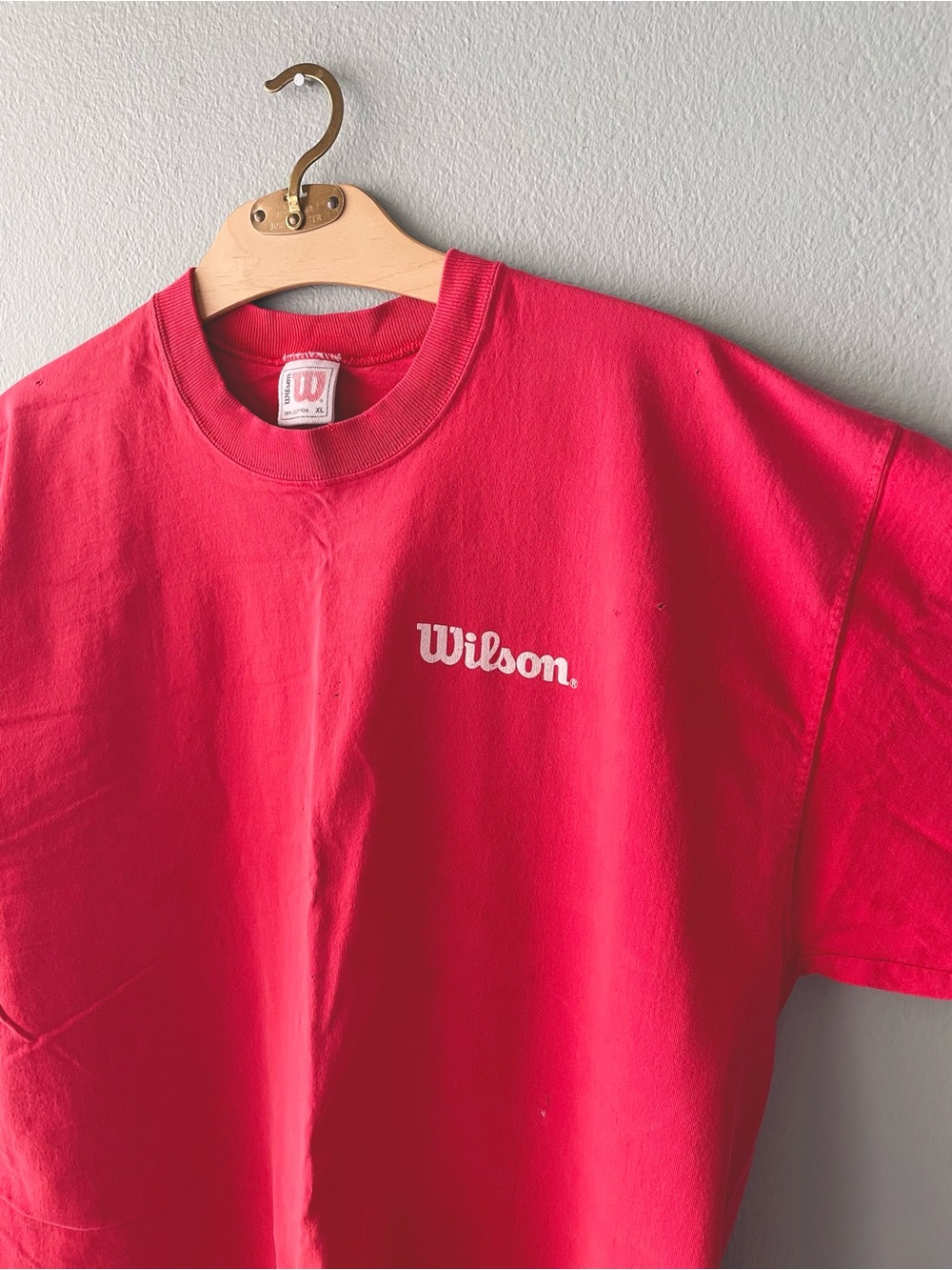 Wilson | Vintage 90s Distressed Thick Red Heavy Duty Cotton Tee